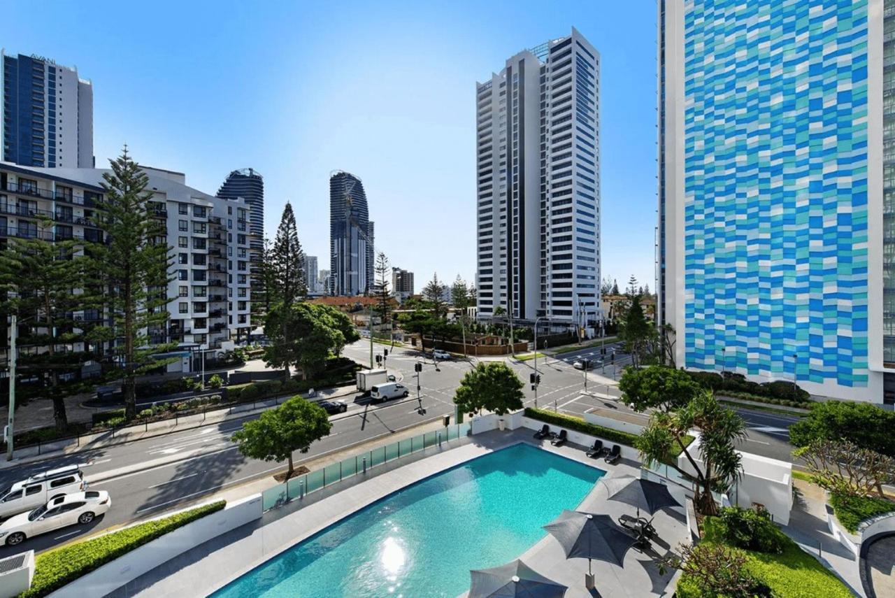 Modern 2 Bedroom Apartment In Sierra Grand - Coasthm Gold Coast Ngoại thất bức ảnh